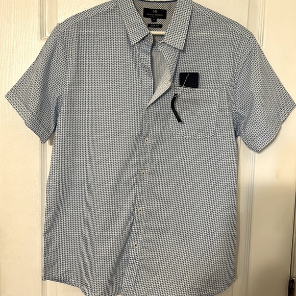Michael Brandon Other - NWT Michael Brandon button down shirt . Size Med. Slim fit.